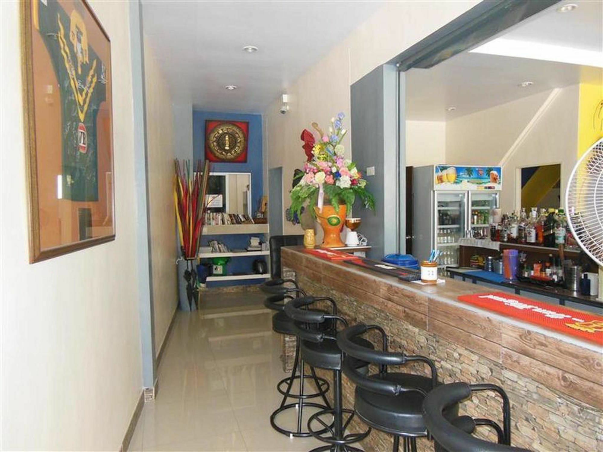 Boomerang Guesthouse And Bar Pattaya Zewnętrze zdjęcie