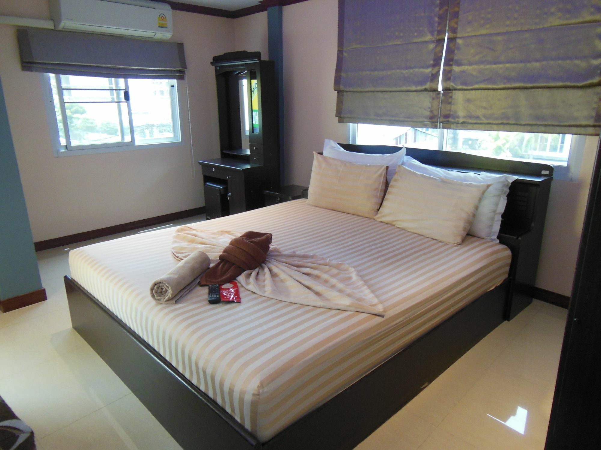 Boomerang Guesthouse And Bar Pattaya Zewnętrze zdjęcie